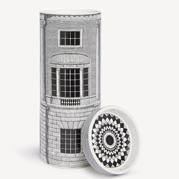 Fornasetti Candela Profumata Nel Mentre Alta - Architettura Decor - Immaginazione Fragranza^ Candele Profumate