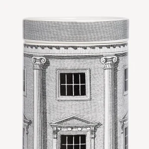 Fornasetti Candela Profumata Nel Mentre Alta - Architettura Decor - Immaginazione Fragranza^ Candele Profumate