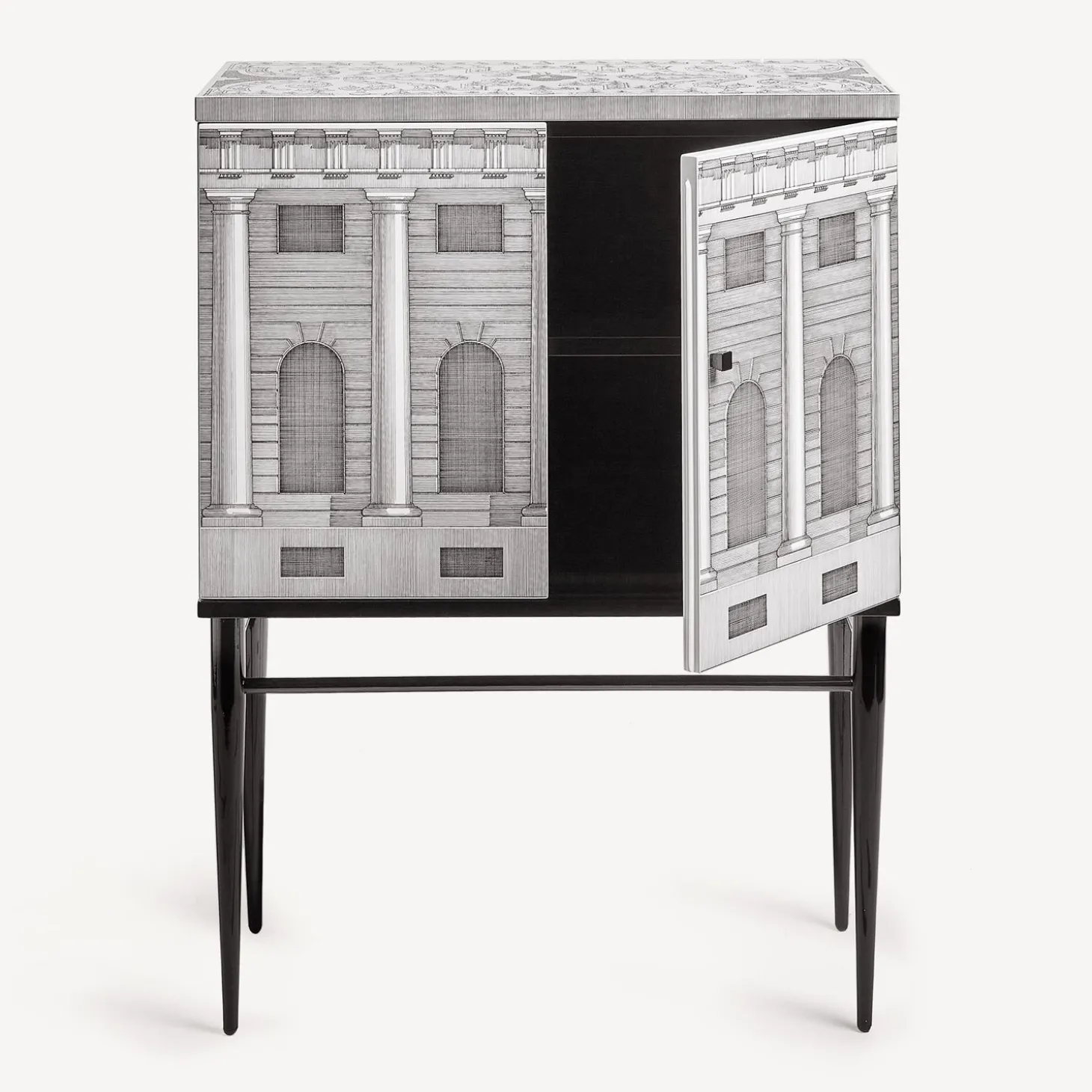 madia_piccola_rialzata_ar_3-1.webp Fornasetti Madia Piccola Rialzata Architettura^ Armadietti