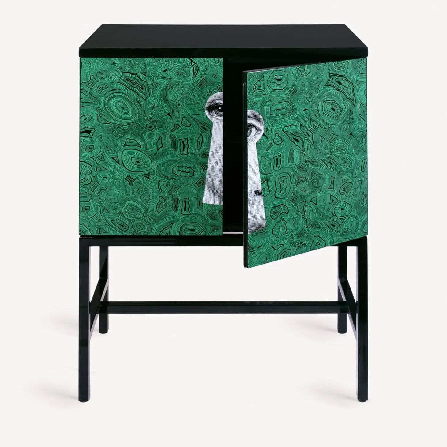 madia_rialzata_serratura__1.webp Fornasetti Madia Rialzata Serratura Su Malachite^ Armadietti