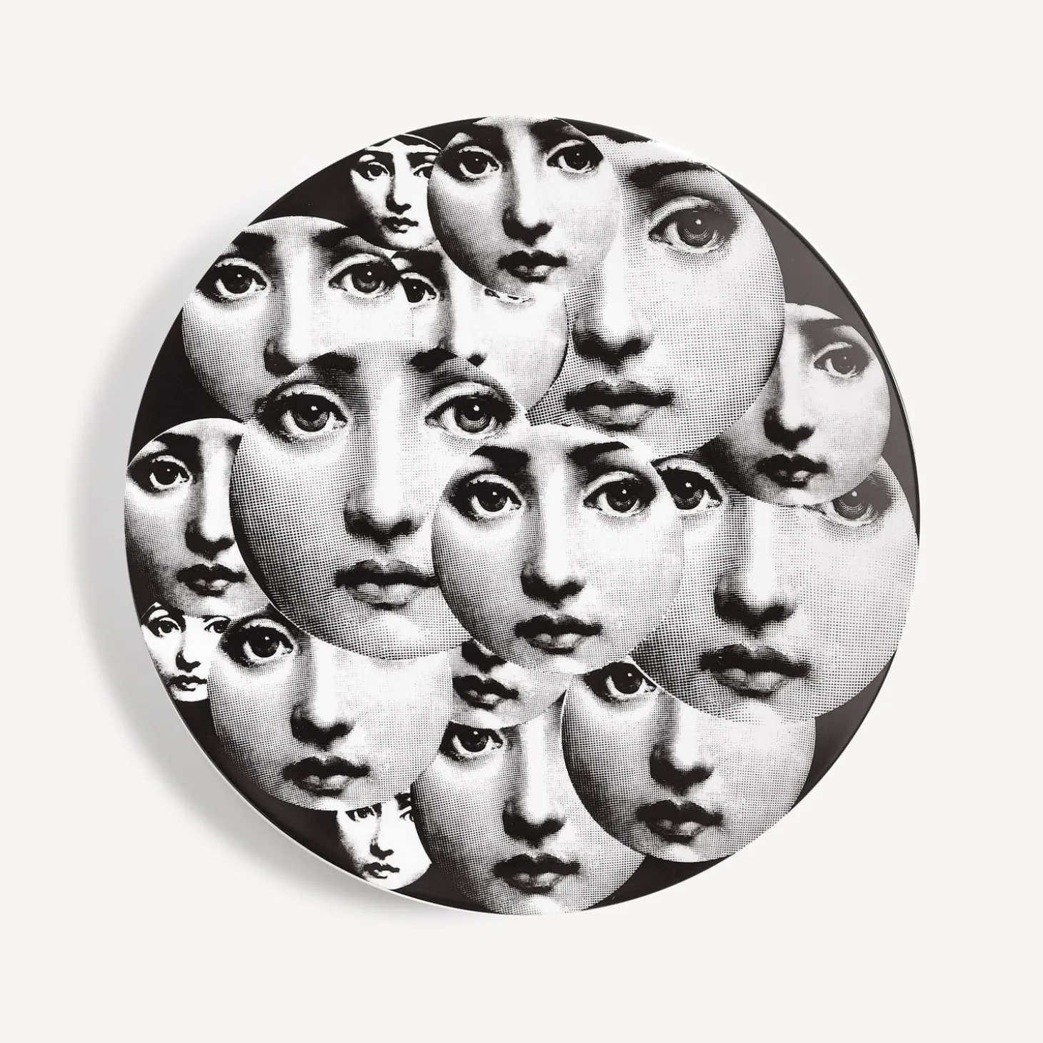 piatto_da_muro_tema_e_var_0-51.webp Fornasetti Piatto Da Muro Tema E Variazioni N.165^ Ripetizione