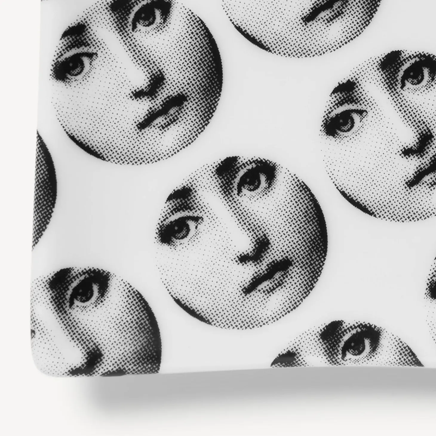 posacenere_rettangolare_t_3.webp Fornasetti Posacenere Rettangolare Tema E Variazioni N.197^ Posacenere Di Design