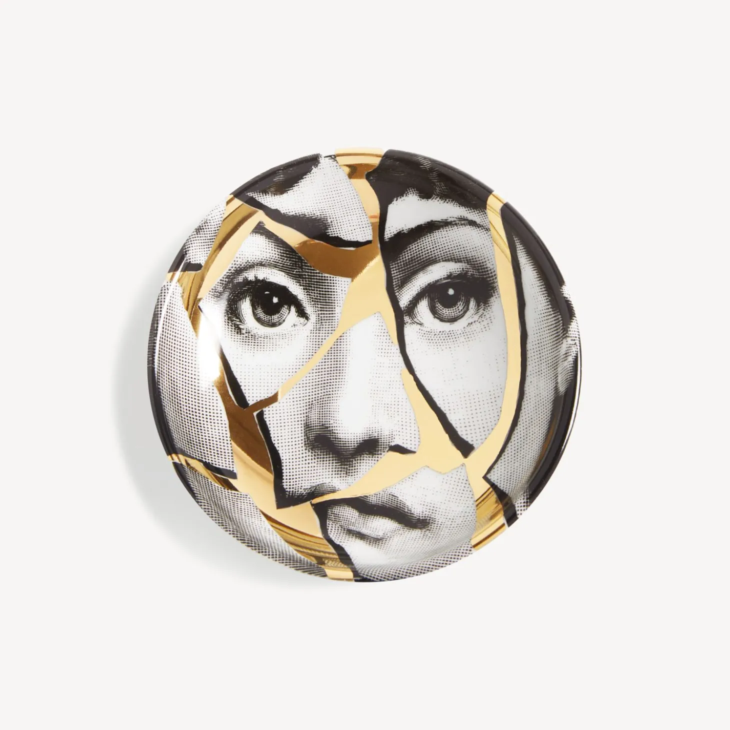 posacenere_tema_e_variazi_0-10.webp Fornasetti Posacenere Tema E Variazioni N.2^ Posacenere Di Design