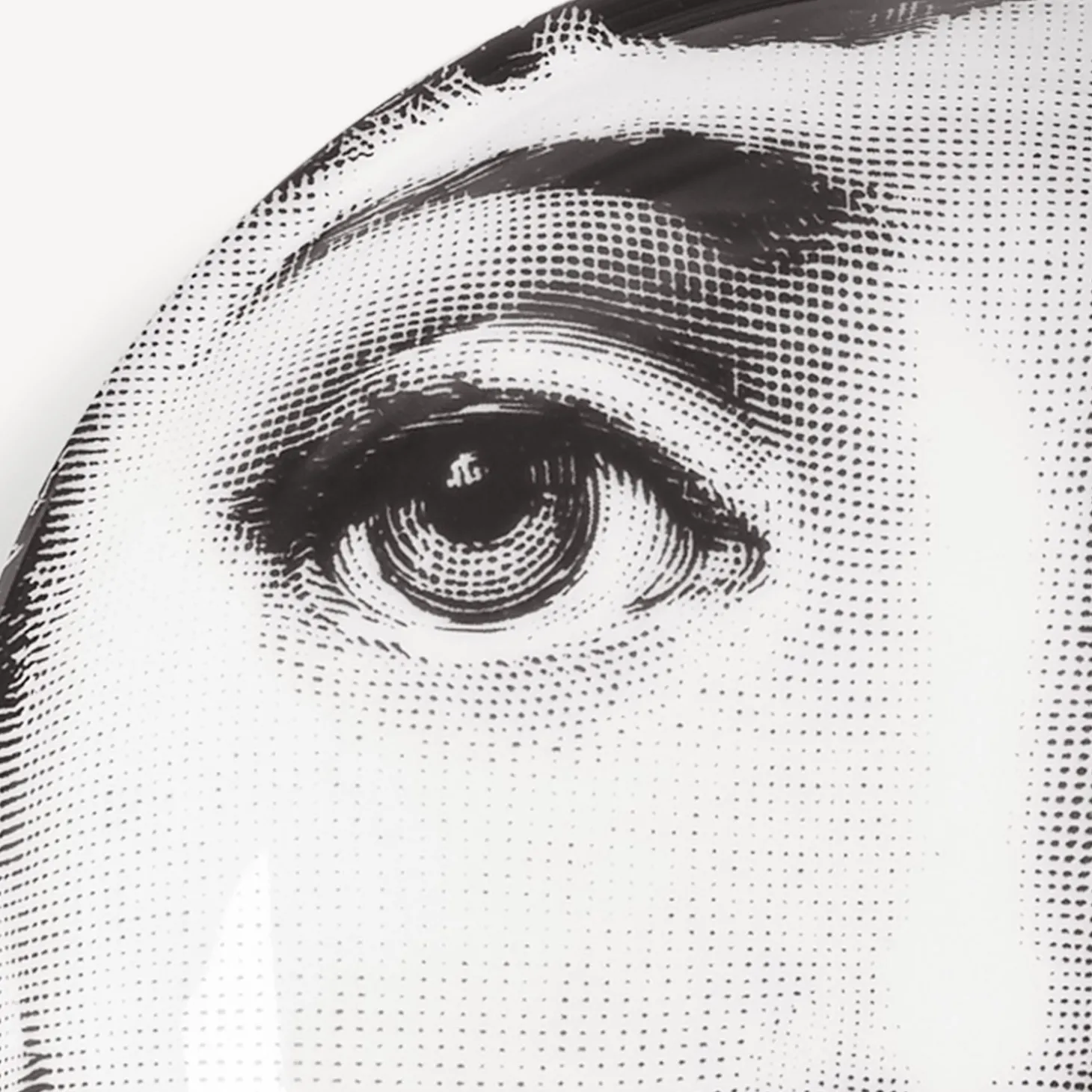 posacenere_tema_e_variazi_3-37.webp Fornasetti Posacenere Tema E Variazioni N.1^ Posacenere Di Design