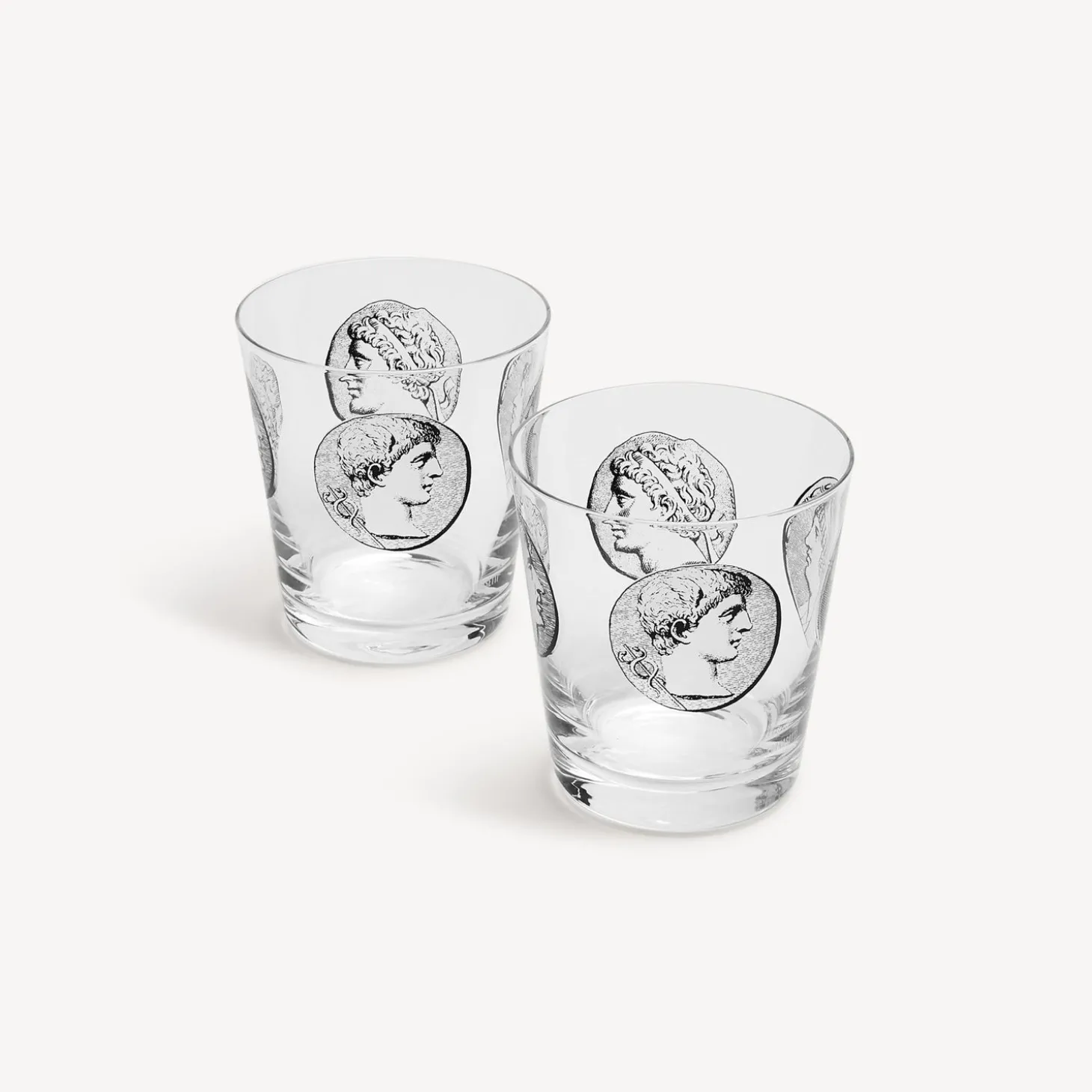 set__bicchieri_acqua_camm_1-1.webp Fornasetti Set 2 Bicchieri Acqua Cammei^ Bicchieri E Sottobicchieri