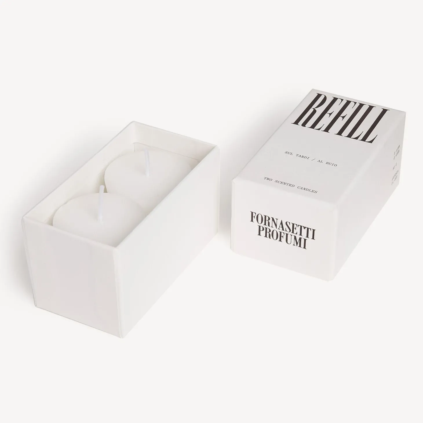 set_di_due_ricariche_per__1.webp Fornasetti Set Di Due Ricariche Per Candele Profumate Al Buio E Sul Tardi - Fragranza Frutto Proibito^ Candele Profumate