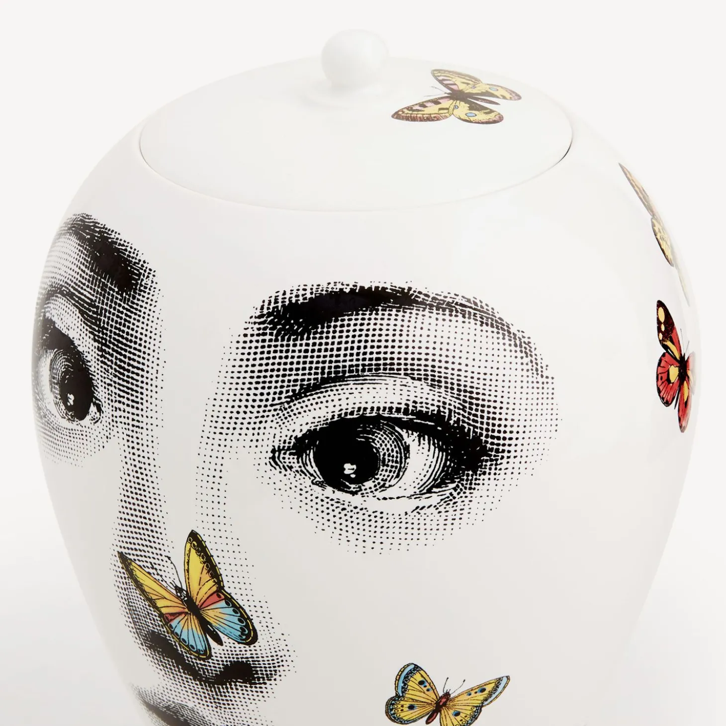 vaso_farfalle_3.webp Fornasetti Vaso Farfalle^ Vasi