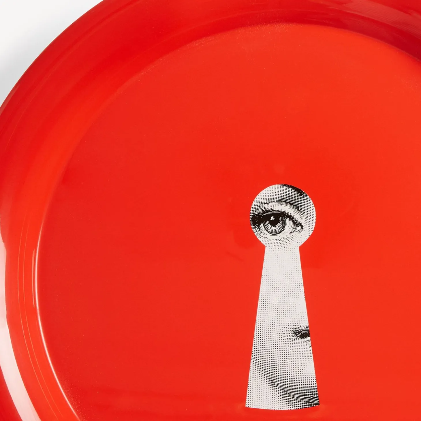 vassoio_serratura_rosso_1.webp Fornasetti Vassoio Serratura Rosso^ Vassoi E Pliants Decorativi